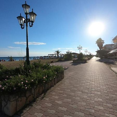 Zoi Apartments Paralia Dionysiou Exteriér fotografie